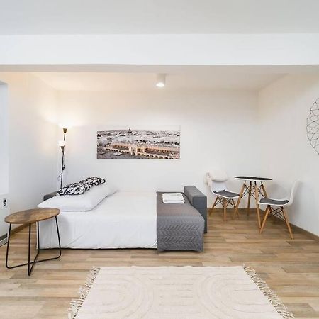 Close Wawel Castle, City Centre Apartment Krakow Ngoại thất bức ảnh